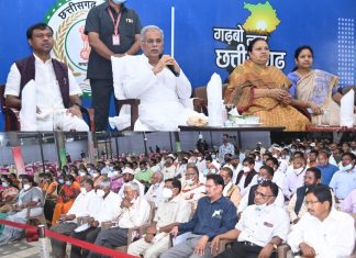 आदिवासियों के आस्था के केन्द्र बड़ेडोंगर और अमर शहीद गैंद सिंह की कर्मस्थली परलकोट पर्यटन स्थल के रूप में होगी विकसित: भूपेश बघेल