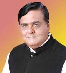 अभी सर्दी खांसी और बुखार में ही स्वास्थ्य व्यवस्था हाँफने लगी है अगर तीसरी लहर आ गई तो जाने क्या होगा – श्रीचंद सुंदरानी