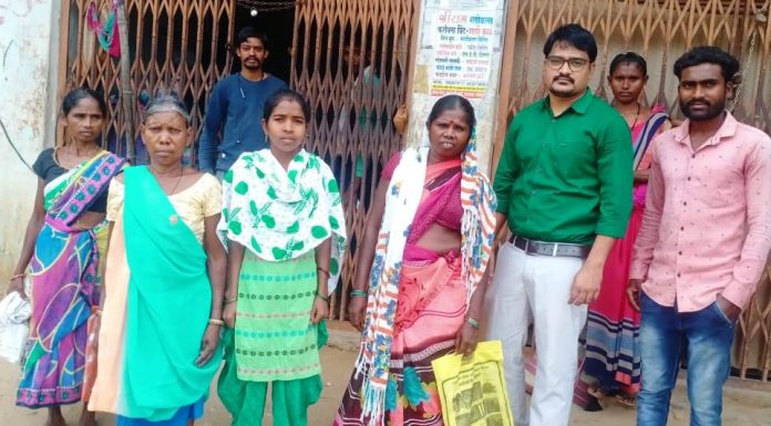 पंचायत के साथ मिलकर गांव में ‘वित्तीय समावेशन की मशाल’ जला रही है गंगोत्री