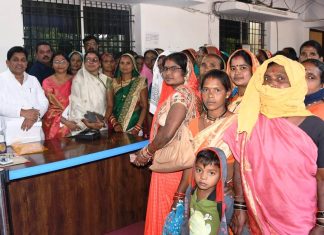 नगरीय प्रशासन मंत्री ने जनदर्शन में सुनी लोगों की समस्याएं