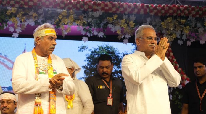 मुख्यमंत्री भूपेश बघेल शदाणी दरबार वर्षी महोत्सव में हुए शामिल