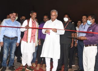 मुख्यमंत्री भूपेश बघेल ने आश्रय स्थल और सामुदायिक भवन का किया लोकार्पण