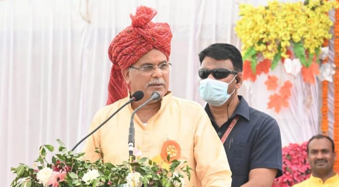 ग्रामीण अर्थव्यवस्था को मजबूती देने में गौठानों की अहम भूमिका : भूपेश बघेल