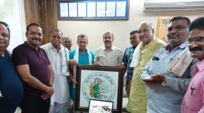 कृषि मंत्री चौबे ने अक्ती तिहार के लोगो और प्रचार फिल्म का विमोचन किया