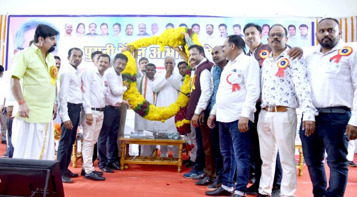 भूपेश है तो भरोसा है से गूंजा टाउन हाल