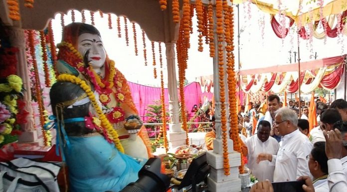 माता कर्मा के रास्ते पर चलकर सामाजिक संगठन को और अधिक मजबूत बनाएं :भूपेश बघेल