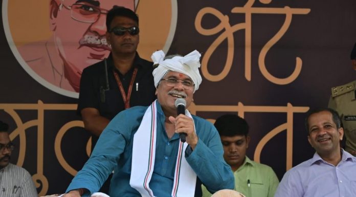 भेंट-मुलाकात बकावंड : मितान क्लब के युवा आमजनता तक पहुंचा रहे शासकीय योजनाओं की जानकारी : मुख्यमंत्री श्री बघेल