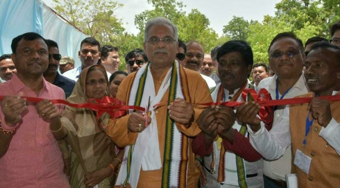 ग्लेजिंग यूनिट के माध्यम से हुनर निखारकर आर्थिक आय के लिए कुम्हारो को मिलेगा बड़ा अवसर