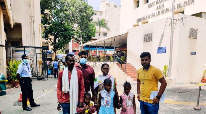 मुख्यमंत्री ने भेंट-मुलाकात में गरीब मां से किया था वादा…. ‘आप चिंता ना करें दिल्ली हो या चेन्नई.. इलाज हम कराएंगे’