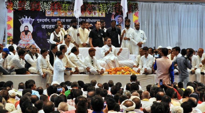 बाबा गुरू घासीदास के विचारों एवं सिद्धांतों को करें आत्मसात्: गुरू रूद्रकुमार