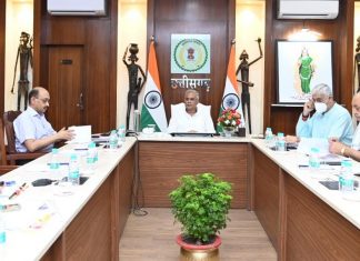 डीएमएफ मद की राशि खनन से प्रत्यक्ष और अप्रत्यक्ष प्रभावित जिलों के साथ ही नवगठित जिलों में प्राथमिकता के साथ की जाएगी आवंटित : मुख्यमंत्री