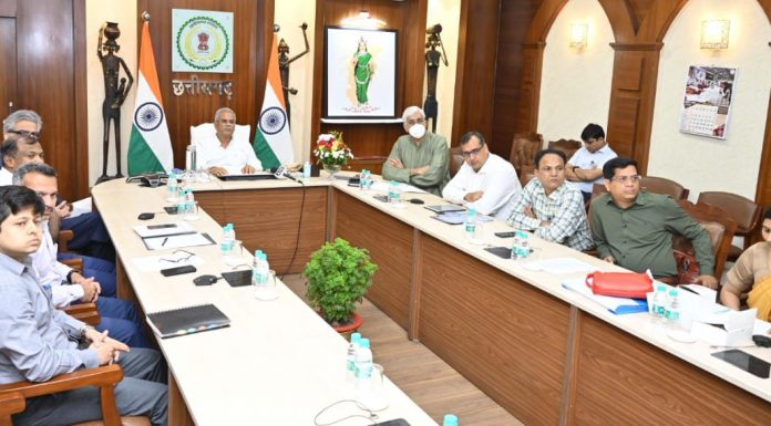 मुख्यमंत्री भूपेश बघेल ने प्रदेश के मेडिकल कॉलेजों और जिला अस्पतालों में स्थापित नवीन सिकल सेल प्रबंधन केंद्रों का उद्घाटन किया