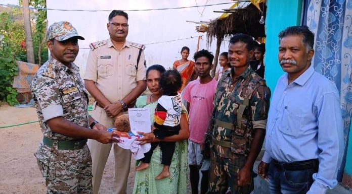 शहीदों के परिजनों तक पहुंचा मुख्यमंत्री का दिवाली का शुभकामना पत्र और उपहार