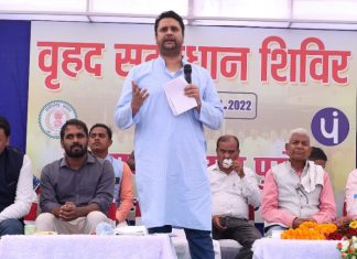 सरकार तुहर द्वार कार्यक्रम सराहनीय: उच्च शिक्षा मंत्री उमेश पटेल