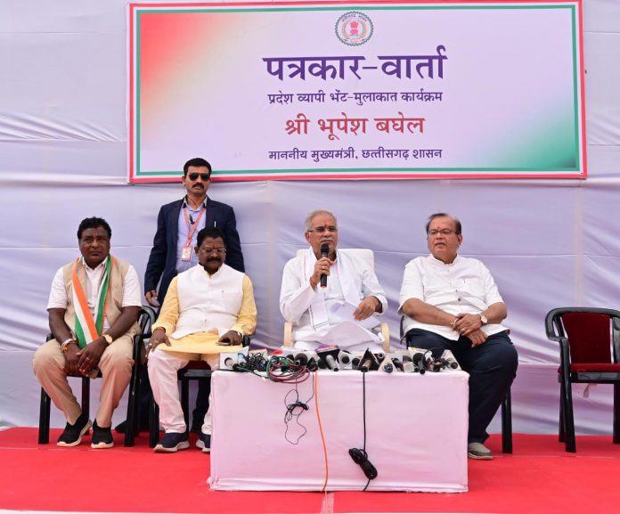 Chief Minister Bhupesh Baghel is addressing a press conference after a review meeting at the rest house in Rajim.