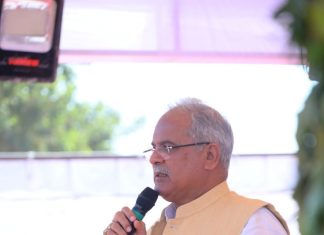 मुख्यमंत्री भूपेश बघेल द्वारा नवागढ़ विधानसभा के ग्राम दाढ़ी में आयोजित भेंट-मुलाकात में की गई प्रमुख घोषणाएं