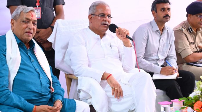 मुख्यमंत्री श्री बघेल ने विभिन्न सामाजिक संगठनों के प्रतिनिधिमंडल से की भेंट-मुलाकात