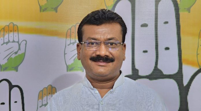 2000 के नोट बंद करने से नहीं मोदी सरकार बदलने से खत्म होगा भ्रष्टाचार : कांग्रेस