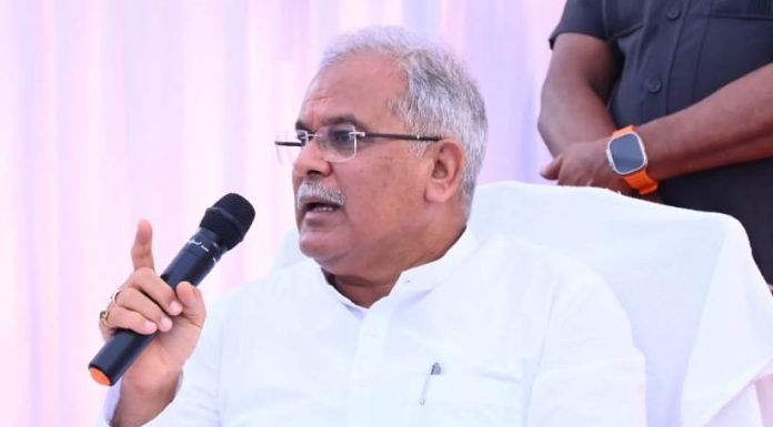 मुख्यमंत्री ने बिलासपुर में की सामाजिक संगठनों के प्रतिनिधियों से भेंट-मुलाकात