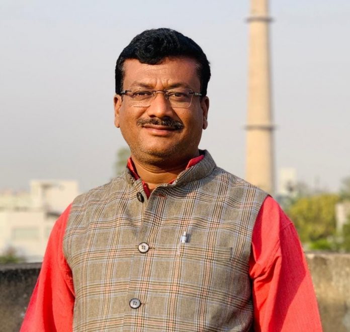 Central leadership of BJP does not have faith in local leaders Mathur, Mandaviya made election in-charge - Dhananjay Thakur