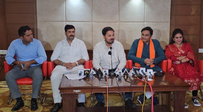 जाये के बेरा में भूपेश सरकार को आई कलाकारों की सुरता- अनुज