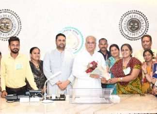 मुख्यमंत्री से अतिथि शिक्षक विद्या मितान संघ के प्रतिनिधिमंडल ने की सौजन्य मुलाकात