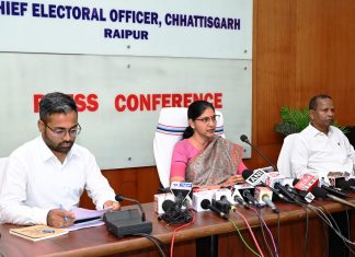 रायपुर : मुख्य निर्वाचन पदाधिकारी श्रीमती रीना बाबासाहेब कंगाले ने मतदाता सूची के विशेष संक्षिप्त पुनरीक्षण कार्यक्रम की दी जानकारी