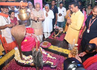 मुख्यमंत्री श्री बघेल सावन सोमवार पर महारुद्राभिषेक में हुए शामिल