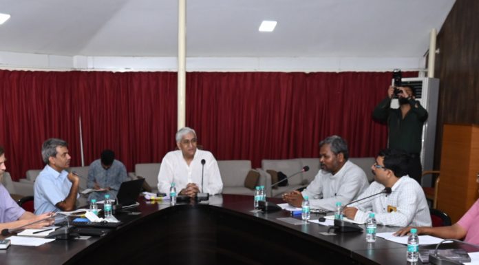 रायपुर : प्रदेशवासियों के सामाजिक-आर्थिक हितों के लिए हर अच्छी व्यवस्था को लागू करने की कोशिश करेंगे – टी.एस. सिंहदेव