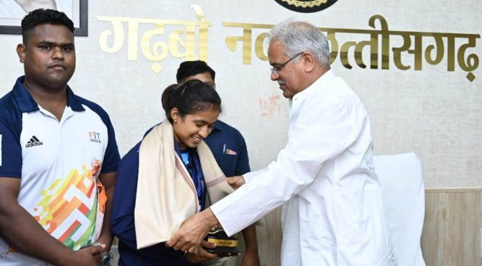 छत्तीसगढ़ की बेटी ज्ञानेश्वरी बनी पुलिस विभाग में सहायक उप निरीक्षक