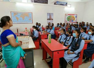 स्वामी आत्मानंद उत्कृष्ट स्कूलों में लाखों बेटे-बेटियों की जिंदगी संवर रही