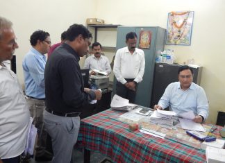 पेशियों की संख्या कम करें राजस्व अधिकारी, जिससे आम नागरिकों को मिले लाभ: डॉ अलंग
