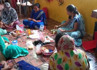 भाइयों की कलाई में सजेगी ‘रीपा’ में तैयार राखियां