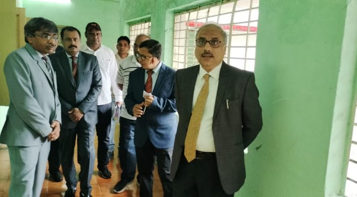 चीफ़ जस्टिस रमेश सिन्हा ने किया बाल संप्रेक्षण गृह व किशोर न्याय बोर्ड भवन का निरीक्षण