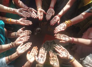 सारंगढ़-बिलाईगढ़ : सारंगढ़ विकासखण्ड में बिहान की महिलाओं ने किए कई मतदाता जागरूकता कार्यक्रम