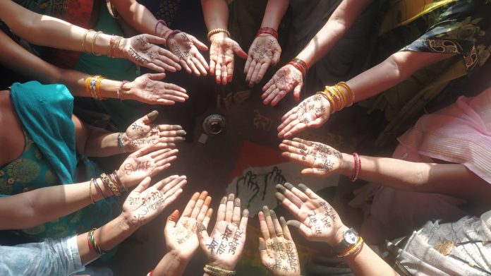 Sarangarh-Bilaigarh: Women of Bihan conducted many voter awareness programs in Sarangarh development block.