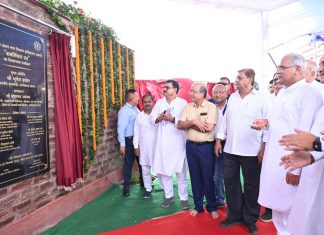 मुख्यमंत्री भूपेश बघेल ने नवा रायपुर में ‘कमर्शियल हब’, एरोसिटी और ‘शहीद स्मारक’ की रखी आधारशिला