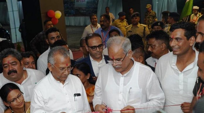 मुख्यमंत्री बघेल ने खुर्सीपार में बीपीओ सेंटर का किया लोकार्पण