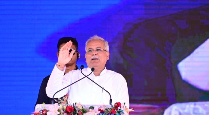 नगरीय निकाय एवं पंचायती राज महासम्मेलन कांकेर में मुख्यमंत्री भूपेश बघेल की बड़ी घोषणाएं