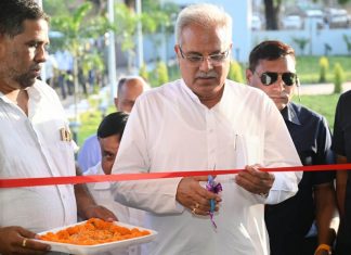मुख्यमंत्री ने स्वामी आत्मानंद आडिटोरियम का किया लोकार्पण