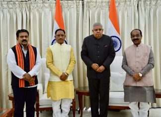 छत्तीसगढ़ के मुख्यमंत्री विष्णुदेव साय ने नई दिल्ली में उपराष्ट्रपति निवास पर उपराष्ट्रपति जगदीप धनखड़ से सौजन्य मुलाकात की