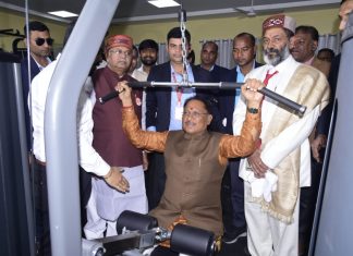मुख्यमंत्री विष्णु देव साय ने व्यायाम शाला,धनवंतरी प्राकृतिक चिकित्सा केन्द्र और ज्ञानपथ का किया लोकार्पण