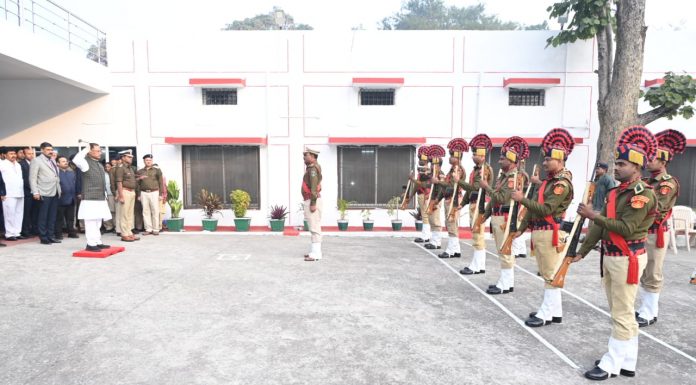 मुख्यमंत्री विष्णुदेव साय को सर्किट में दिया गया गॉर्ड ऑफ ऑनर