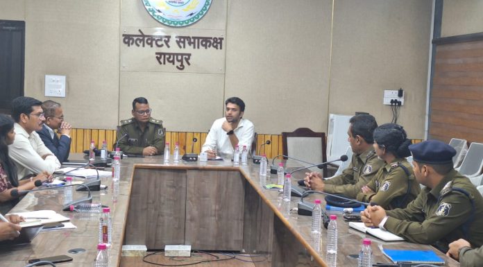 नव वर्ष के आयोजन को लेकर प्रशासन ने ली बैठक , सुरक्षा के चाक-चौबंद इंतजाम के दिए गए निर्देश