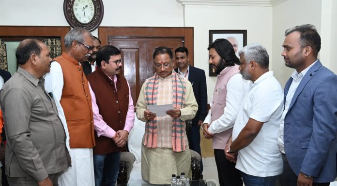 मुख्यमंत्री से सतनामी उत्थान एवं जागृति समिति के प्रतिनिधिमंडल ने की सौजन्य मुलाकात