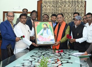 छत्तीसगढ़ सर्व रविदास समाज के प्रतिनिधिमंडल ने मुख्यमंत्री से की सौजन्य मुलाकात