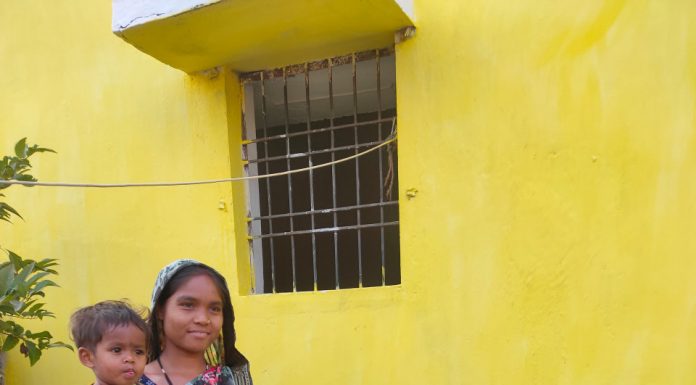 विशेष लेख : कमार बस्ती के दिन अब बहुरने लगे