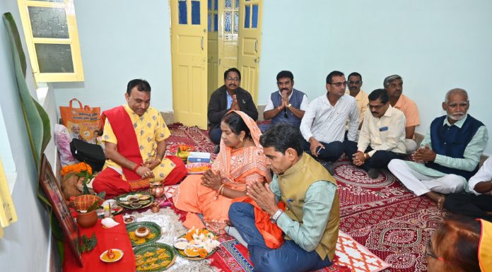 मंत्री टंकराम वर्मा ने तिल्दा में विधायक कार्यालय का किया उद्घाटन