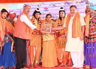 ‘जय श्री राम’ के उद्घोष से राममय हुआ दूधाधारी मठ प्रांगण