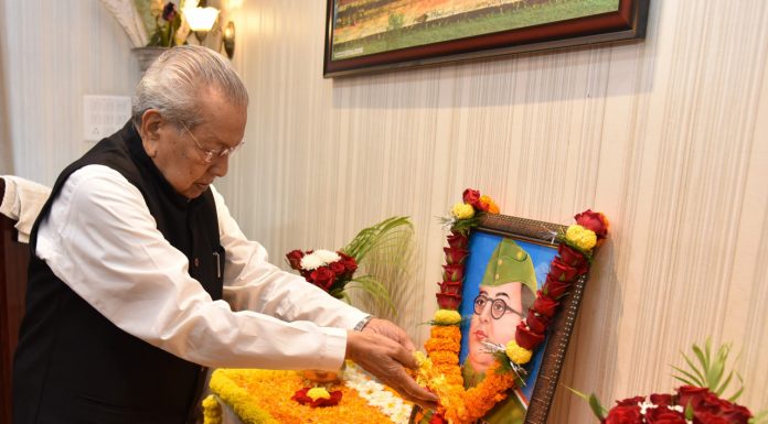 राज्यपाल विश्वभूषण हरिचंदन ने नेताजी सुभाषचंद्र बोस की जयंती पर उन्हें नमन किया
